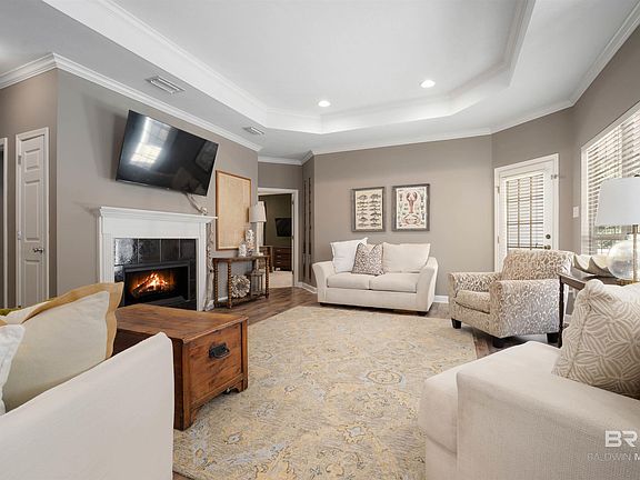 4th image of 27288 Parker Ln