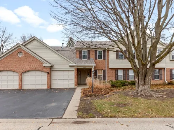 1500 Canbury Ct APT B2, Wheeling, IL 60090