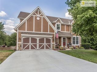 13924 W 120th St, Olathe, KS 66062