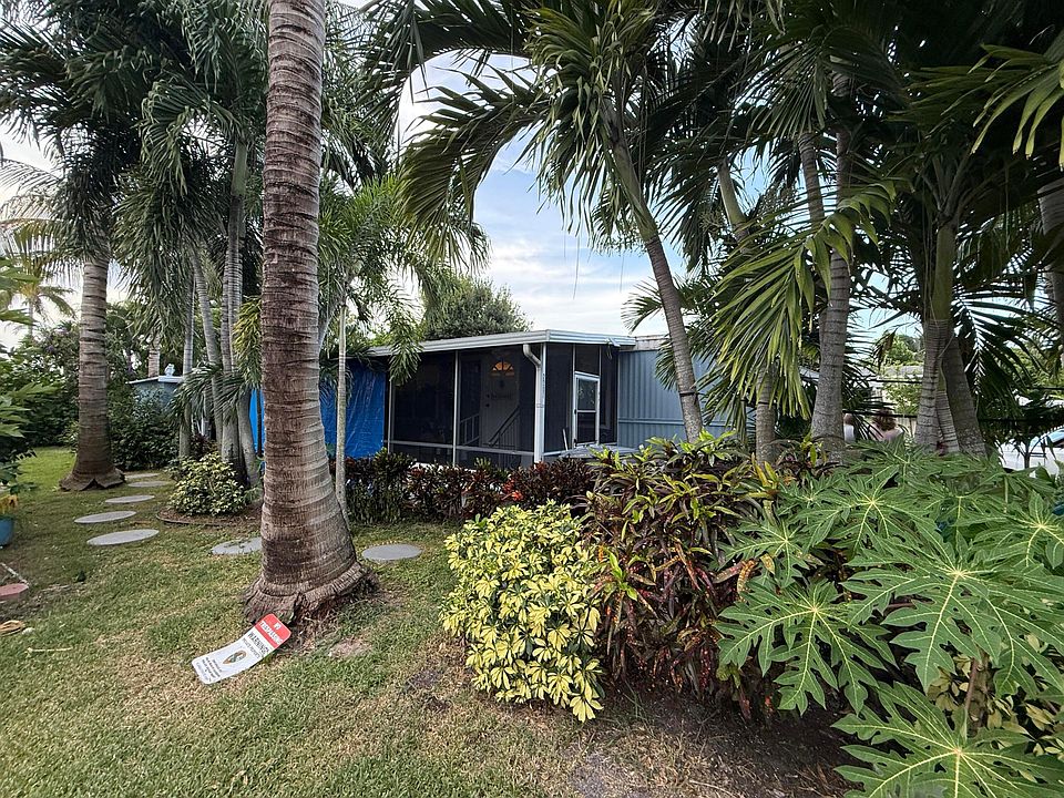 1st image of 2207 NW 14th Avenue lot 528