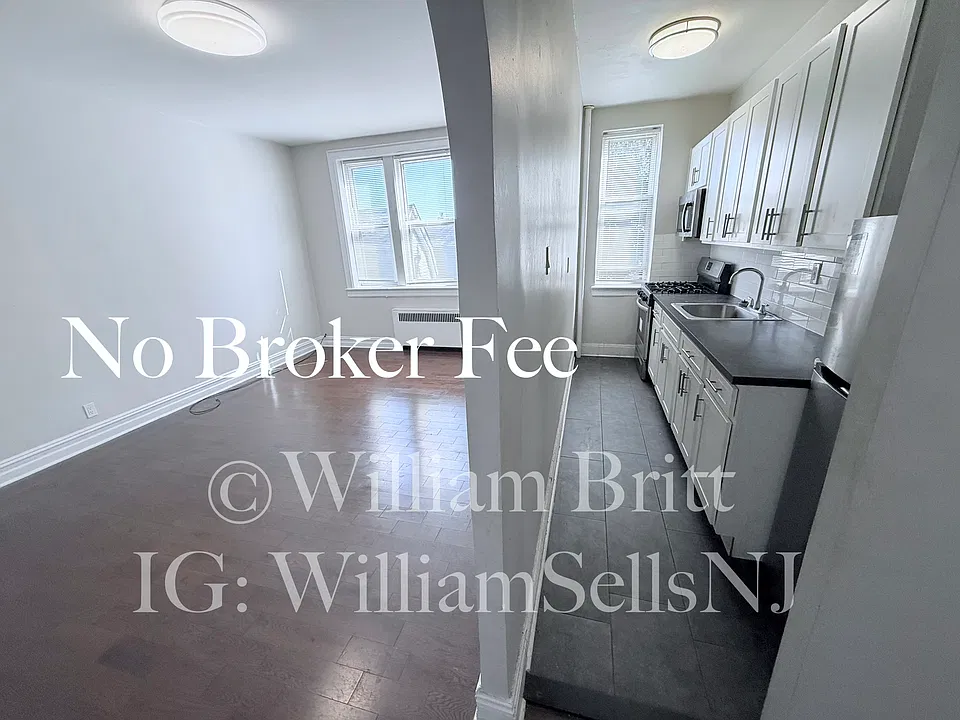 225 Union St #15