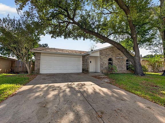 4th image of 5110 Lerwick Dr