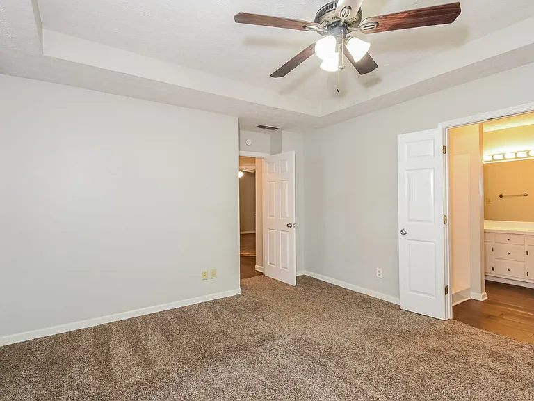 1171 Lennox Ct — Photo 10