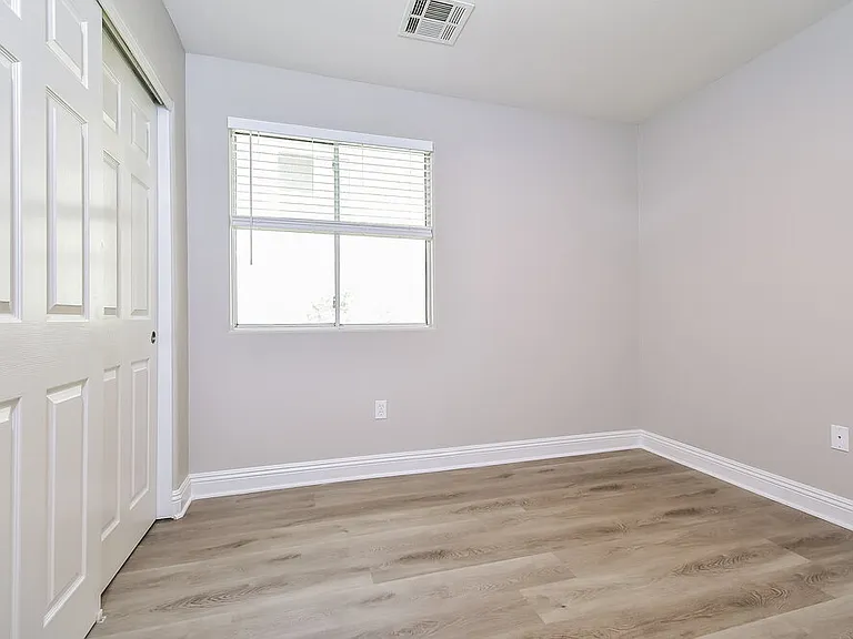 10460 Chrisman Ave — Photo 15