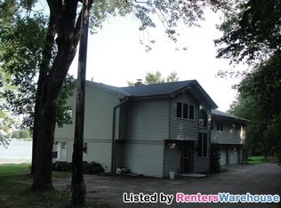 32915 Northland Trl, Lindstrom, MN 55045
