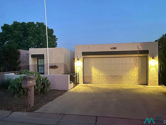 2nd image of 1707 Mountain Shadow Dr