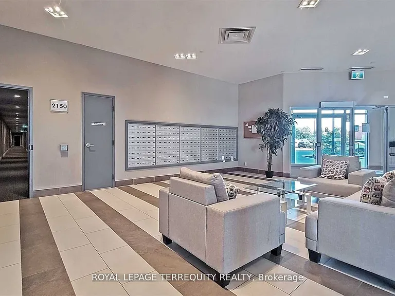 2152 Lawrence Ave E #1207 — Photo 16