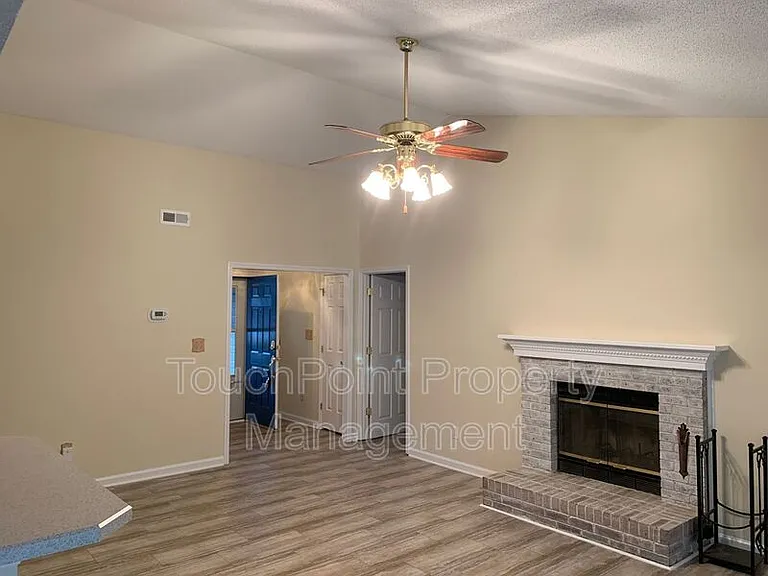 4319 Wynborough Ln — Photo 6