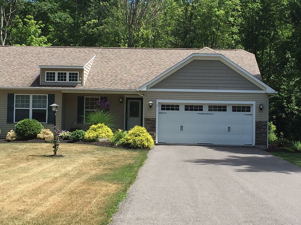 1st image of 6 Butterfield Dr