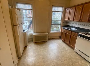 178 Carlton Ave #2, Brooklyn, NY 11205