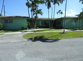 423 W 12th Pl, Hialeah, FL 33010