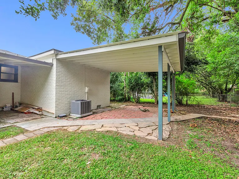 900 Oaklawn Ave — Photo 21
