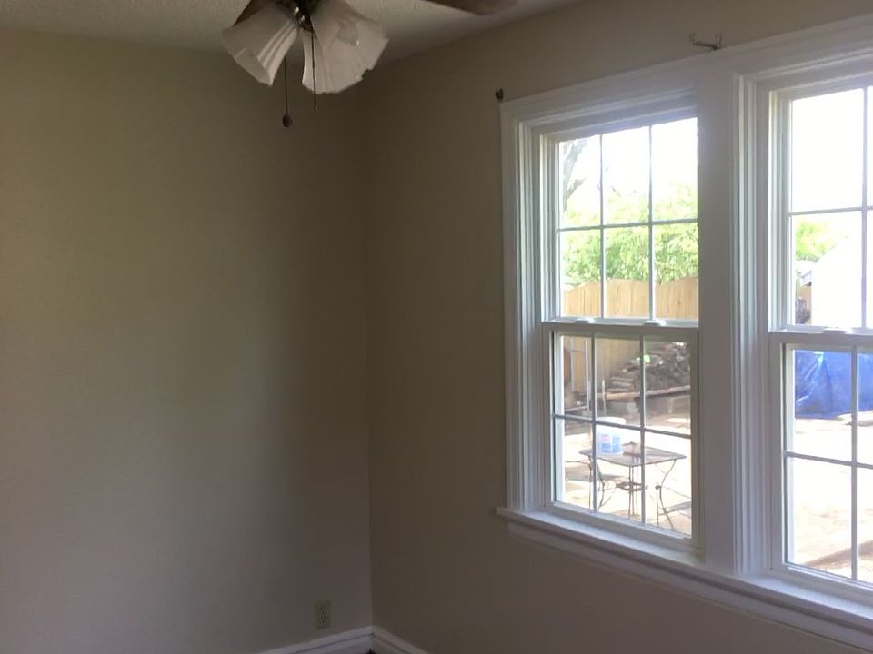 1st image of 9207 Pavia Ave