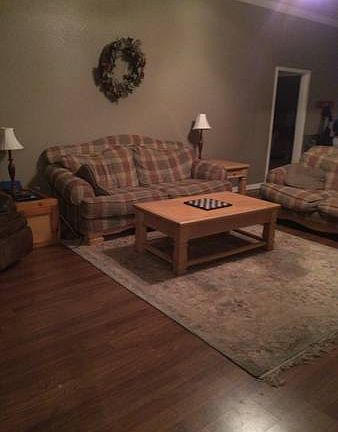 Spacious living room