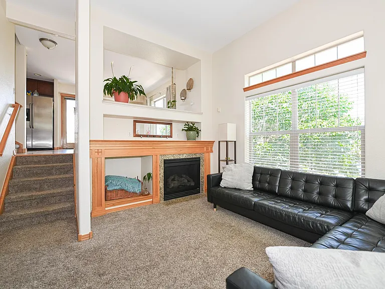 529 Mills St — Photo 9
