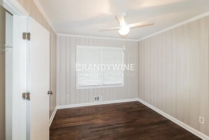 3292 Westmart Ln — Photo 17