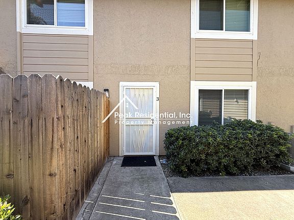 3rd image of 5237 Manzanita Ave APT 3
