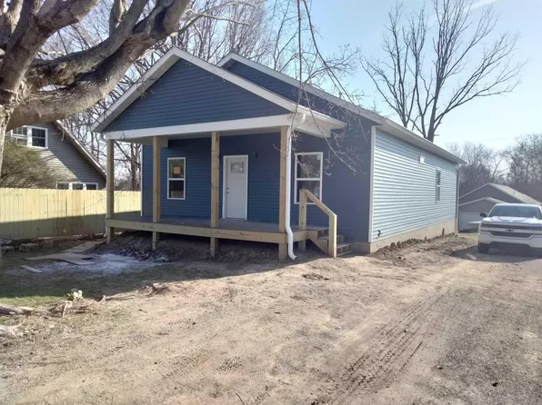 2311 S Rogers St, Bloomington, IN 47403