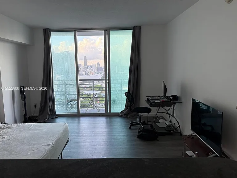 325 Biscayne Blvd #3620 — Photo 3