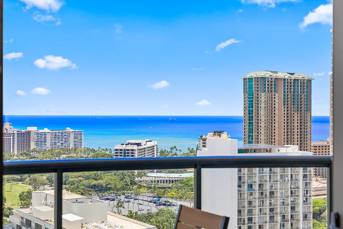 Building Photo - 1837 Kalakaua Ave #2803