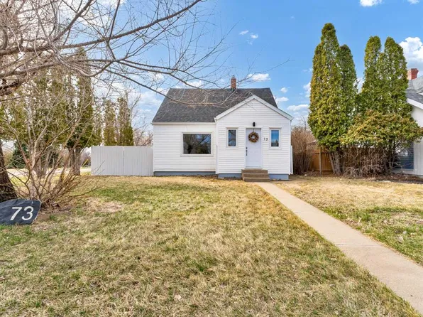 73 N 9th St SE, Medicine Hat, AB T1A 1N1