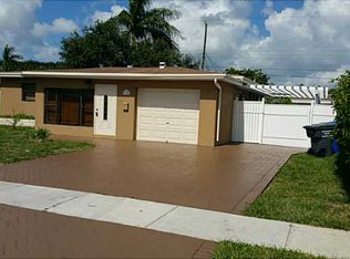 720 N 72nd Way, Hollywood, FL 33024