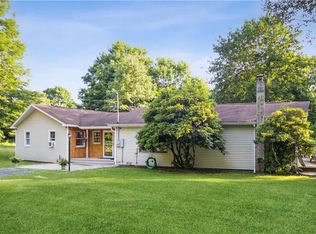 297 Saint Andrews Rd, Walden, NY 12586