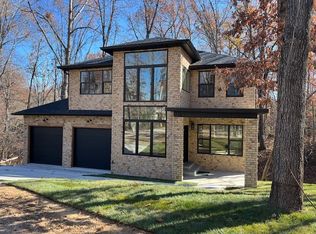 28 Shanklin Dr, Bella Vista, AR 72715