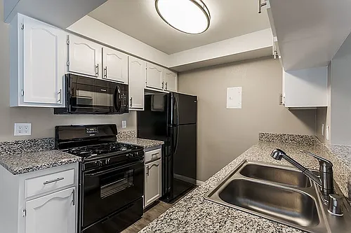 13919 Coteau Dr Photo 1