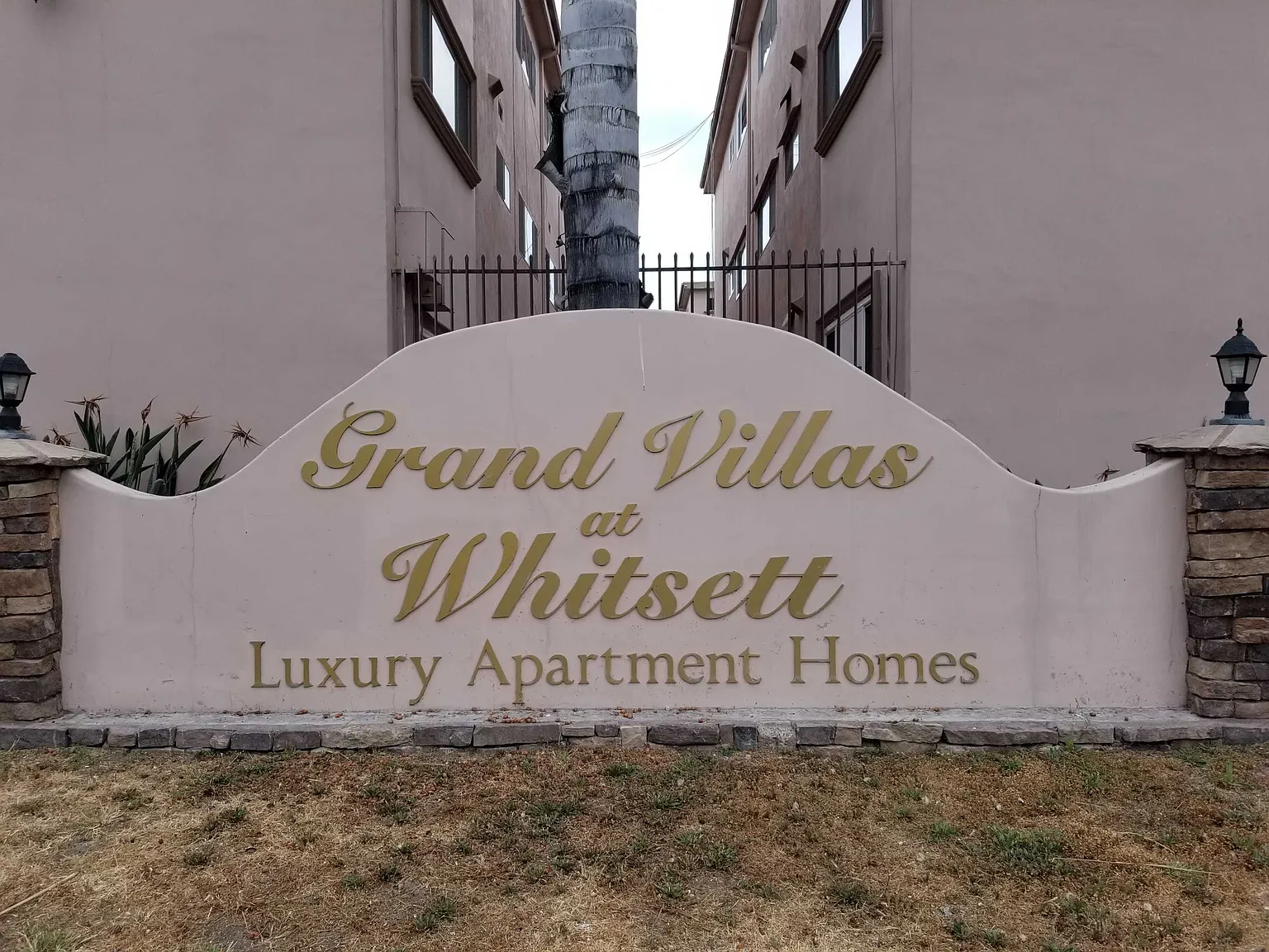 1 bed, 1.5 bath, $2,150 — Photo 1
