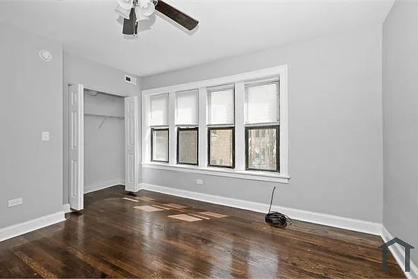 7121 S East End Ave #3A — Photo 6