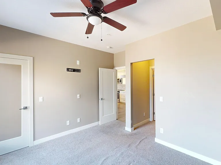 301 Auburn Meadows Blvd SE #100 — Photo 9