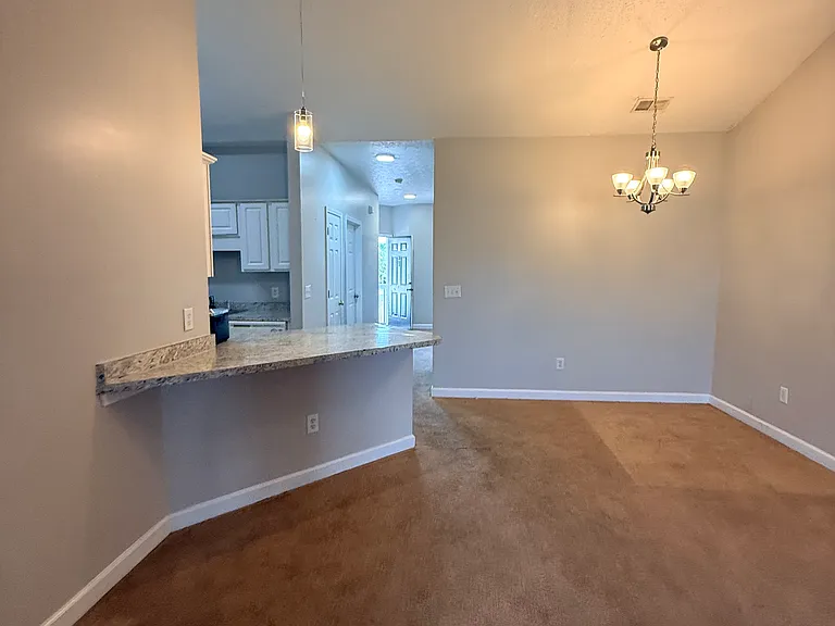 160 Westhaven Dr #12AG — Photo 1