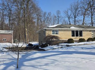 10335 Wayne Trce, Fort Wayne, IN 46816