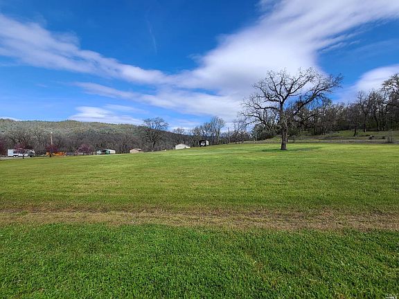 4th image of 72010 Hill Road