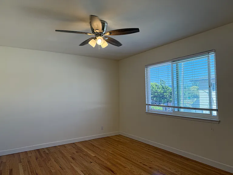 1261 Normandy Way #4 — Photo 14