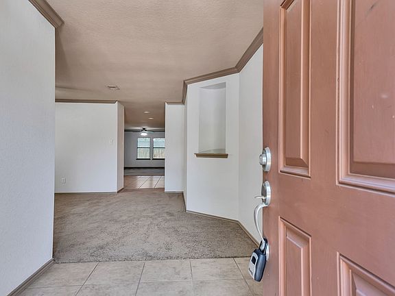 2nd image of 6648 Friendsway Dr
