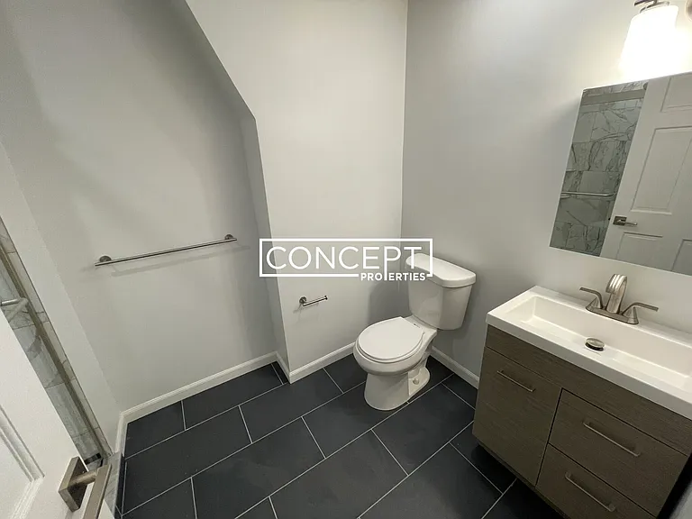 1406 Beacon St #3BW — Photo 7