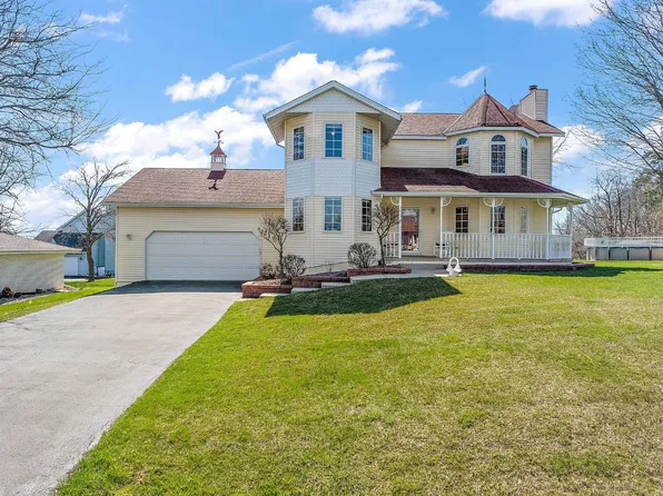 4323 Annandale Ln, Crown Point, IN 46307