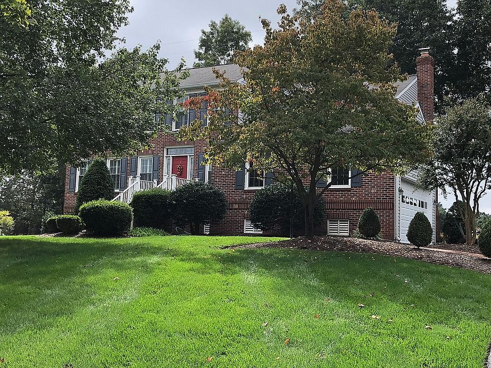 1st image of 15409 Whitechapel Ct