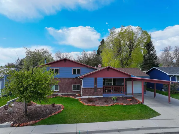 935 Cliff St, Lander, WY 82520