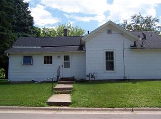 2403 12th St, Monroe, WI 53566