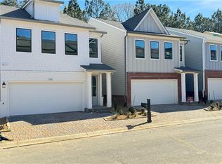 709 Stickley Oak Way, Woodstock, GA 30189