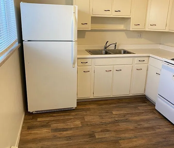 3790 Owens St #D — Photo 2
