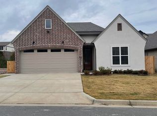 202 Wedgewood Cv, Little Rock, AR 72204