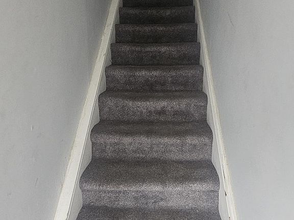 2nd image of 524 Greenwood Ave Floor 2