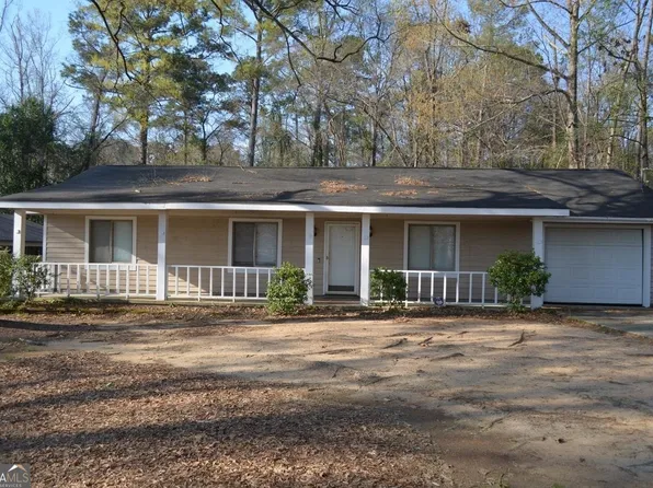 907 S Plantation Pkwy, Macon, GA 31220