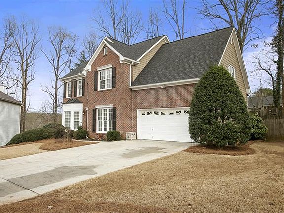 2nd image of 1525 Cheshire Ct