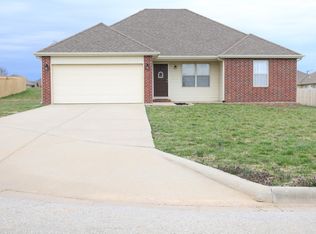 317 W Calais, Republic, MO 65738