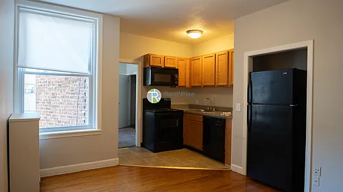 1132 Commonwealth Ave #7 Photo 1